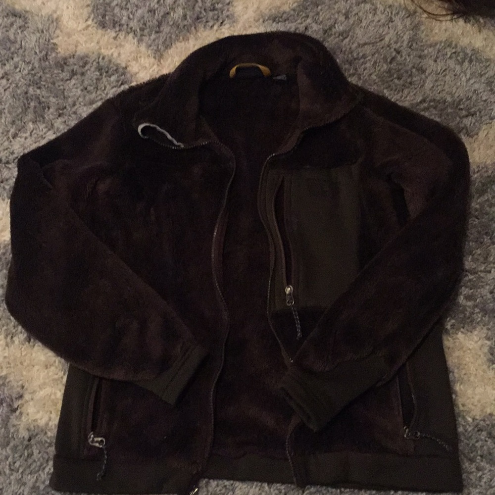 Mountain hardware jacket